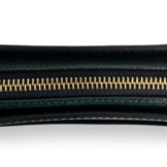 Louis Vuitton Tiga Baikal Clutch - Picture 13 of 13